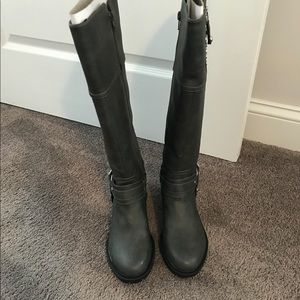 GUESS riding boots